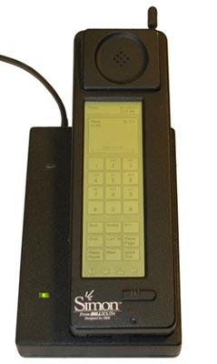 تصویر جالب اولین تلفن هوشمند در سال 1992!