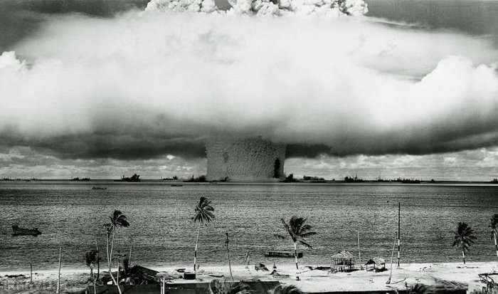 سالروز بمباران توكيو توسط هواپيماهاي امريكايي