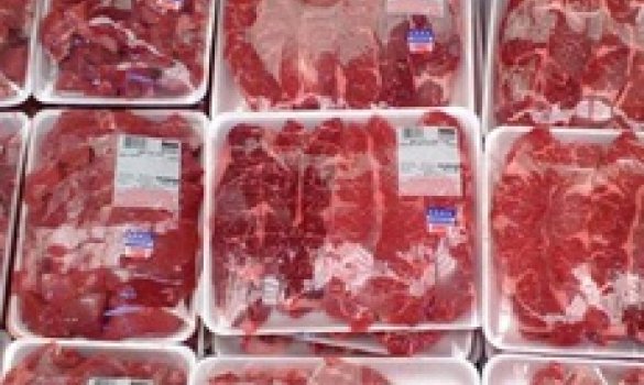 توقيف 7 تن گوشت فاسد با ليبل تقلبي قبل از توزيع در استان البرز
