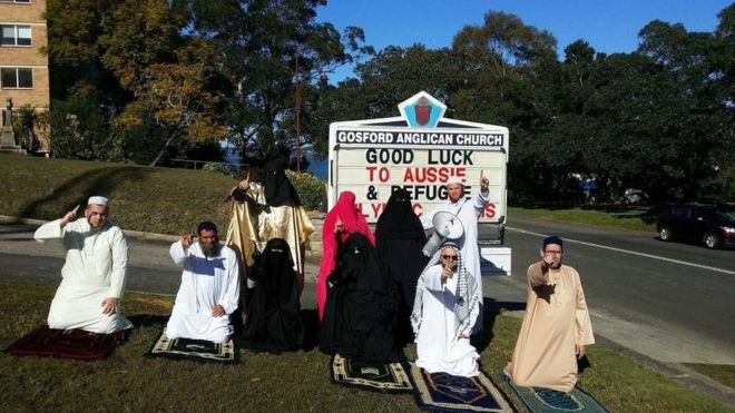 تظاهرات ضد اسلام در کلیسا استرالیا