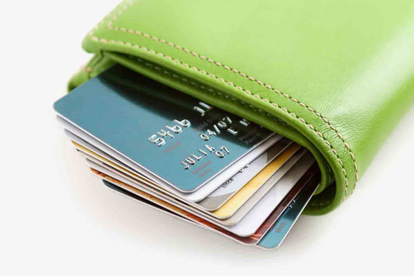 توزیع کارت‌های اعتباری در شعب بانکها آغاز شد