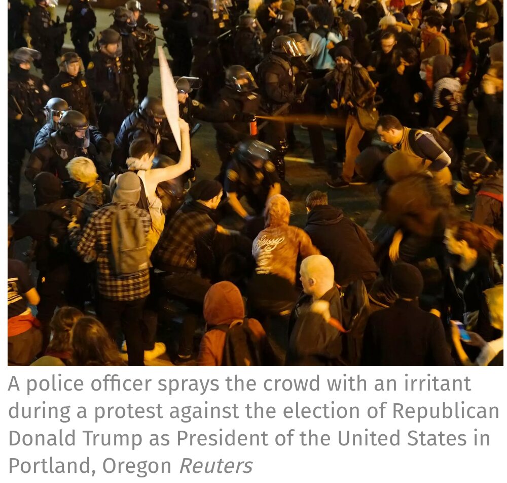 دخالت پلیس در تظاهرات ضد ترامپ در آمریکا/دستگیری و تیراندازی به تظاهرکنندگان/کشته شدن یکی از معترضين انتخاباتی در آمريکا