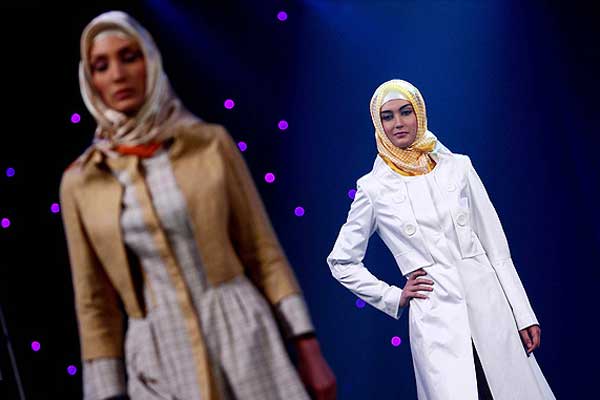 تبدیل دختران ایرانی به مدلینگ، زنگ خطری برای سلامت جامعه است