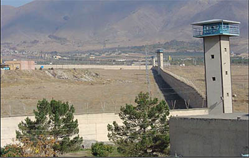 بحران خشونت در پر زندان ترین استان کشور/کرج؛ زندانی وعده های مسئولین!
