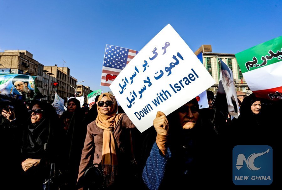 آمریکا در پی پیچیده و بغرنج کردن توافق هسته ای ایران است