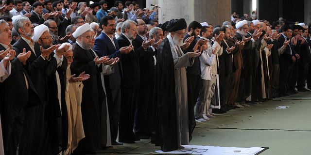 اقامه نماز عید فطر روز دوشنبه به امامت مقام معظم رهبری