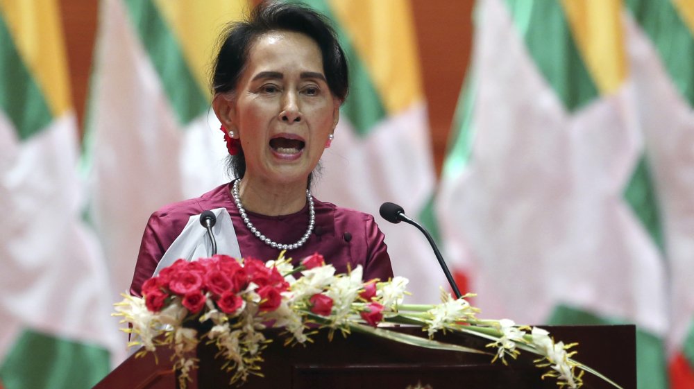 مردم روهینگیا رهبر میانمار را خائن خواندند