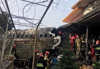 تصاویر دلخراش اجساد سقوط هواپیما در کرج