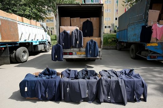 ۴ میلیارد پوشاک خارجی قاچاق در کرج توقیف شد