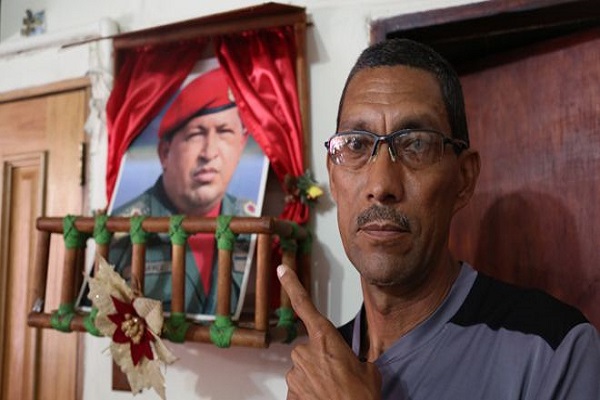 چرا طرفداران چاوز در کنار مادورو ایستاده اند؟///////////تولیدی