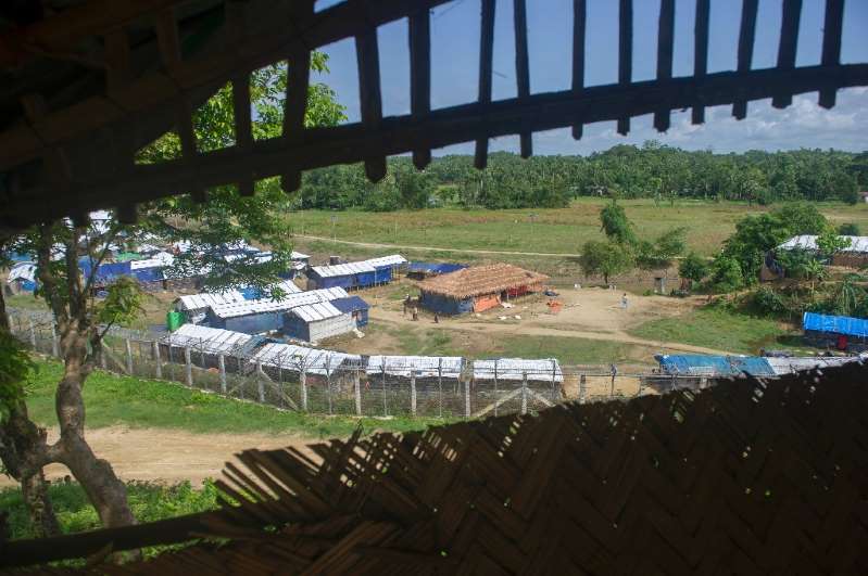 اردوگاه های ترانزیت میانمار به خاطر ترس مردم روهینگیا از بازگشت، خالی هستند