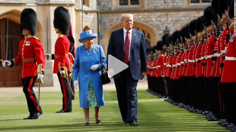 پیاده روی ترامپ با ملکه انگلیس مانند سرگردانی در زمین گلف بود