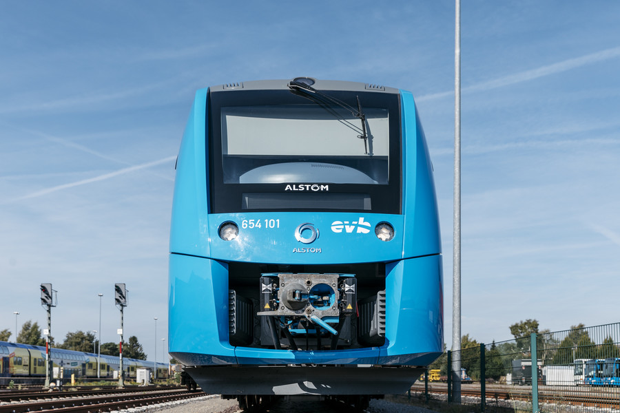 ورود اولین قطار سوخت هیدروژنی جهان به سرویس حمل و نقل آلمان