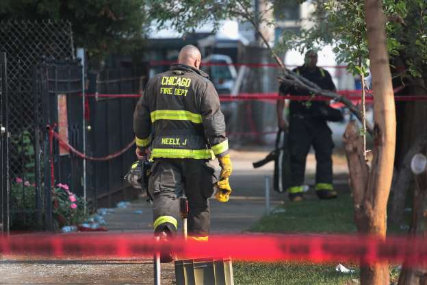8 نفر کشته در پی آتش سوزی در روستای کوچکی در شیکاگو