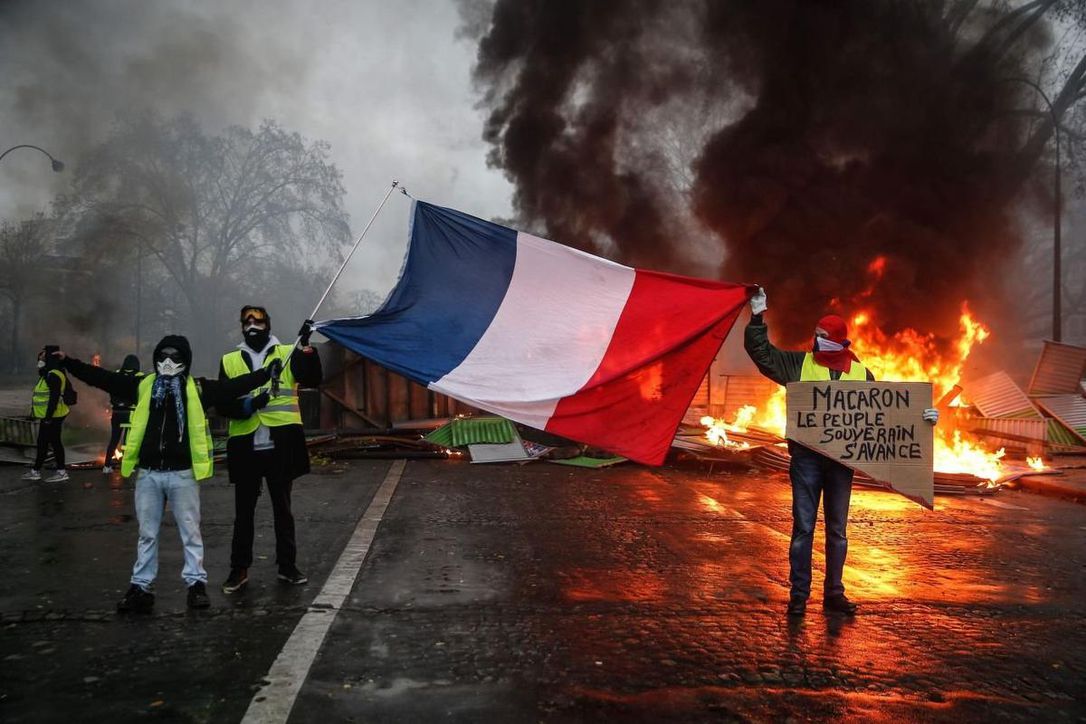 پلیس فرانسه برای دورِ دیگر از اعتراضات خشونت آمیز آماده می شود
