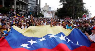 مساله ونزوئلا می‌بایست توسط خود مردم این کشور حل شود/ آمریکا نمی‌تواند با این قلدربازی‌ها بر جهان رهبری کنند/ خواستار حضور رسانه‌های آلترناتیو برای انعکاس واقعیت‌ها در ونزوئلا هستیم