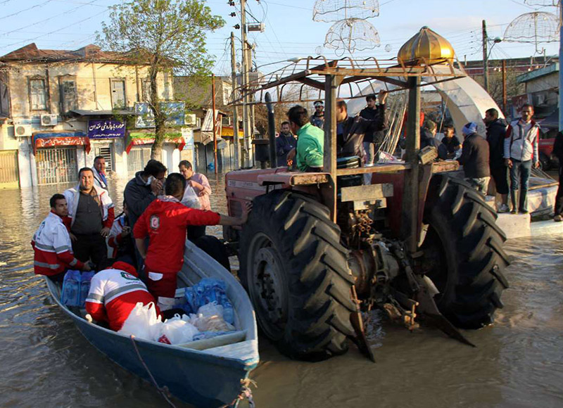 فراخوان جمع آوری کمک ‌های مردمی به سیل زدگان استان گلستان در کرج/ ظاهرا سناریو غافلگیری مسئولین در بحران های کشور پایانی ندارد!
