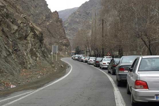 احتمال وقوع بهمن و ریزش کوه در چالوس/ لزوم استفاده از مسیر جایگزین