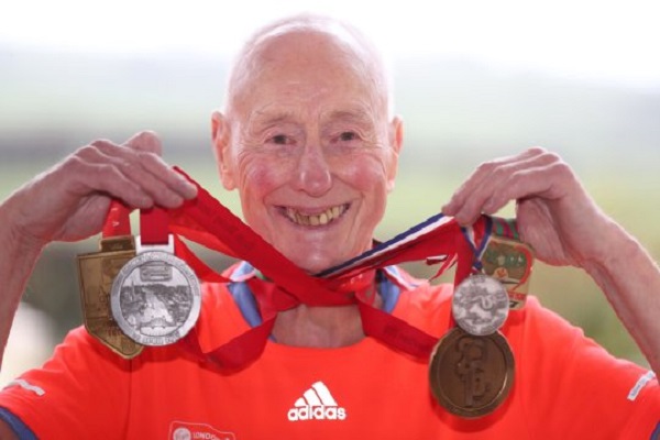 مسن ترین دونده دوی ماراتون لندن از سازمان دهندگان این رقابت انتقاد کرد//////////تولیدی
