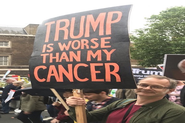 سیل تظاهرکنندگان ضد ترامپ در خیابان های لندن/ ترامپ بدتر از سرطان است/////////////////تولیدی