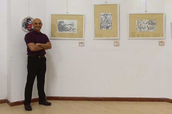 نخستین نمایشگاه تصویرسازی در البرز برگزار شد/ بازار کار هنر تصویر سازی در استان خوب نیست/ حق مالکیت آثار؛ مهمترین دغدغه هنرمندان تصویرسازی
