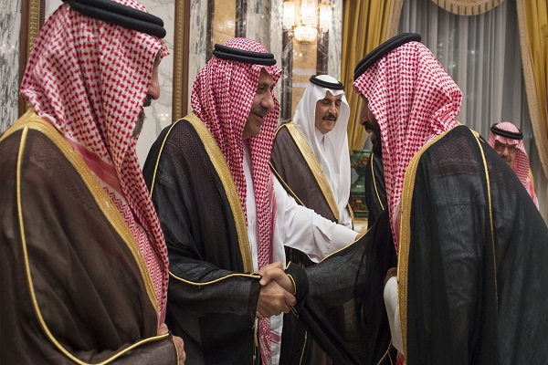 امتیاز آزادی در عربستان 7 از 100 است/ عربستان از درآمد نفتی برای حفظ قدرت استفاده می کند/ رهبری عربستان مانع فعالیت های مستقل می شود///////////