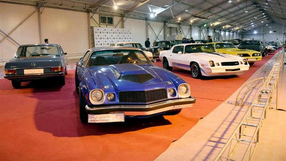 همایش 300 خودروی کلاسیک در البرز برگزار شد