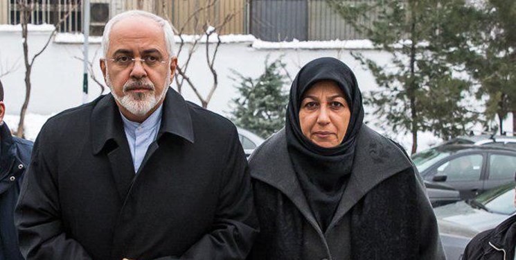 عذرخواهی ظریف و همسرش از بانوان تهرانی بابت قرق یک پارک