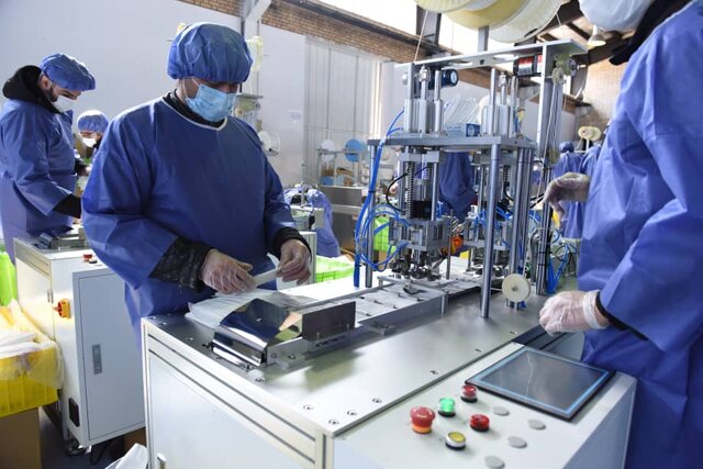احداث بزرگترین کارخانه تولید ماسک غرب آسیا در با اشتغال زایی 1300 نفر در البرز/ ایران وارد فاز صادرات دستگاه های تولید ماسک می شود