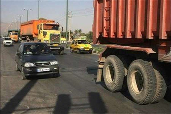 آلودگی هوا تردد شبانه کامیون ها را از شنبه در کرج ممنوع کرد