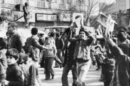 وقتی شهرک 20 هزار نفری نظرآباد با قیام علیه طاغوت از نفت محروم شد!/ مقاومت مردم با شعار 
