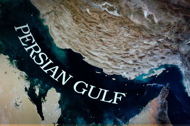 خلیج فارس مهمترین شاهراه انرژی جهان است/ تلاش آمریکا برای نفوذ بر تنگه هرمز بی نتیجه می ماند/ ايران قدرتمندترین کشور خليج فارس