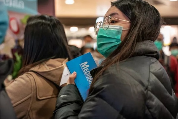 توزیع ماسک تقلبی در هنگ کنگ و بازداشت 4 متخلف
