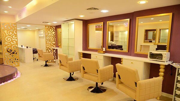 ممنوعیت فعالیت آرایشگاه های زنانه البرز در شرایط نارنجی کرونا/ مردم تخلفات را گزارش دهند