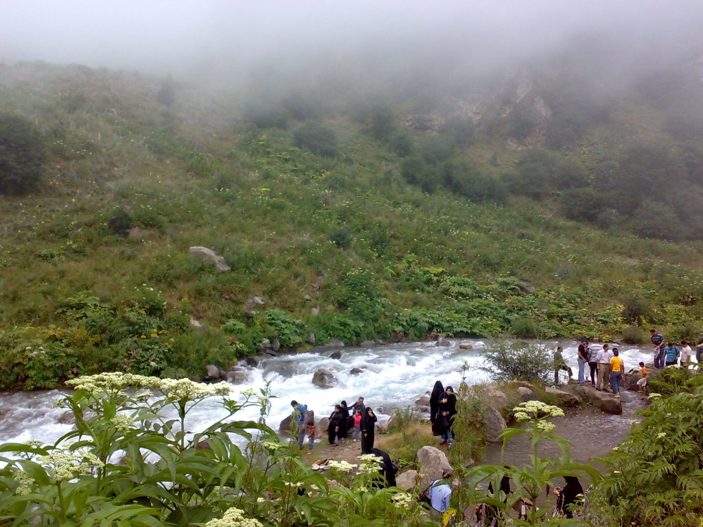اتراق در تفرجگاه ها و حاشیه رودخانه های البرز ممنوع شد