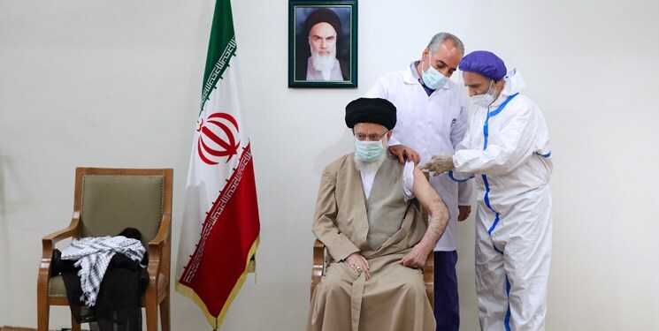 رهبر انقلاب دُز سوم واکسن کرونا را دریافت کردند/ عدم تمایل به استفاده از واکسن غیر ایرانی