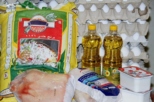 نوسان قیمت کالاهای اساسی در آستانه شب عید/ ضرورت ورود دولت