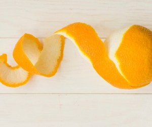به 10 دلیل حتما پوست پرتقال بخورید!