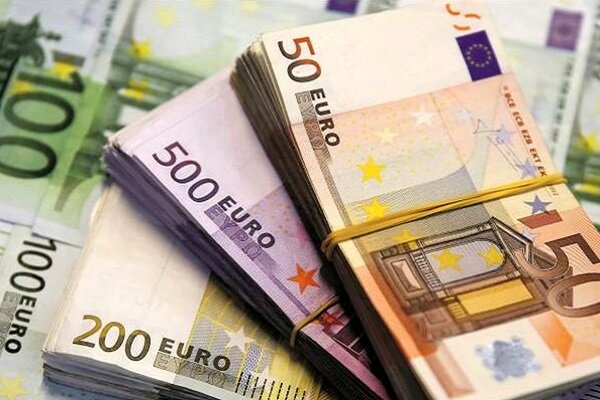 نرخ رسمی پوند‏ و ۲۱ ارز دیگر صعودی شد