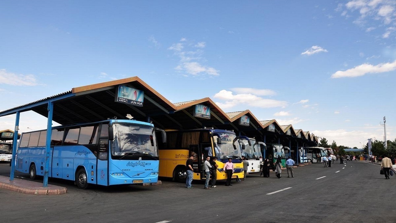 ۱۴ هزار و ۴۰۰ اتوبوس مسافران نوروزی را جابه جا می کنند