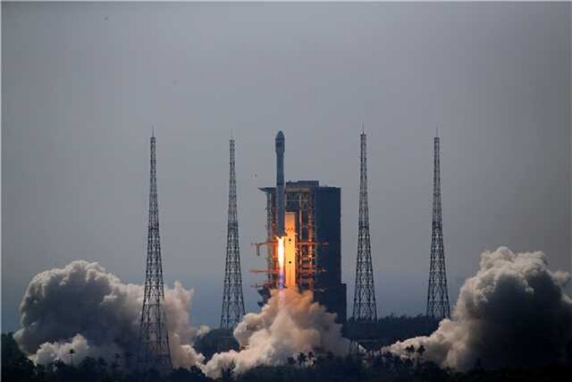 رکورد بیشترین پرتاب ماهواره در دست یک موشک چینی است