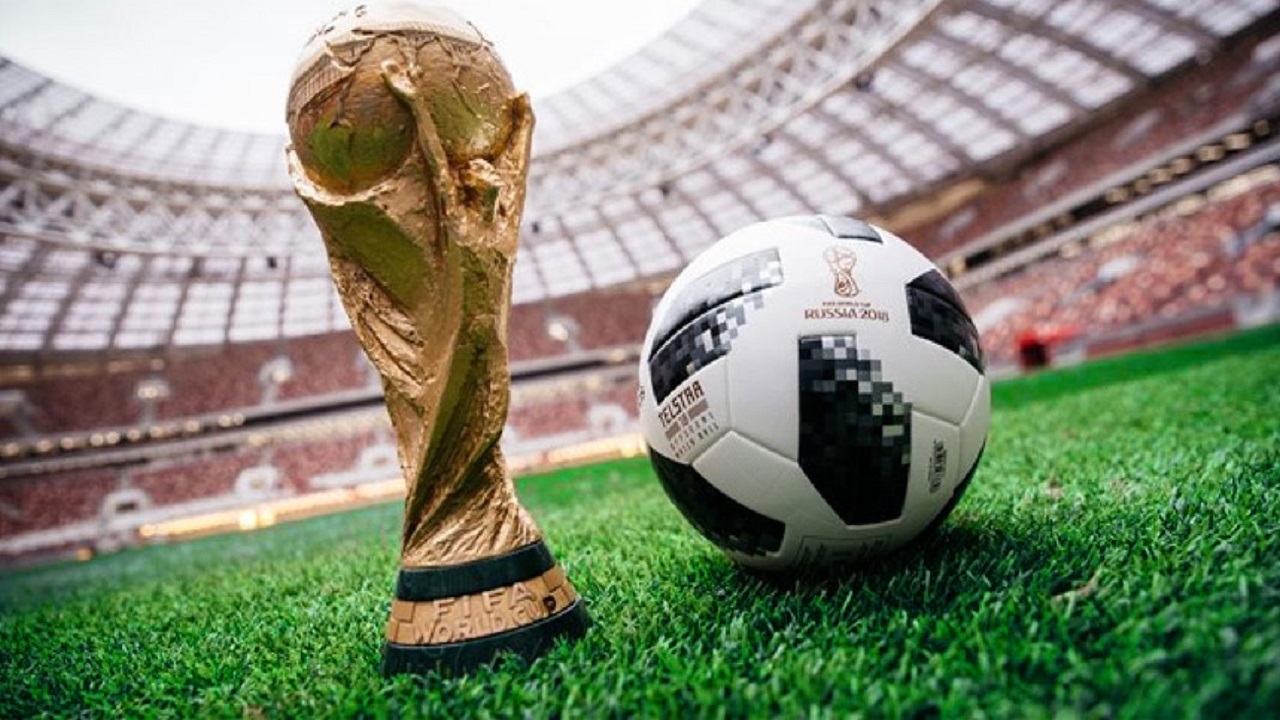 مسابقات جام جهانی فوتبال هر ۲ سال یک بار برگزار می‌ شود؟