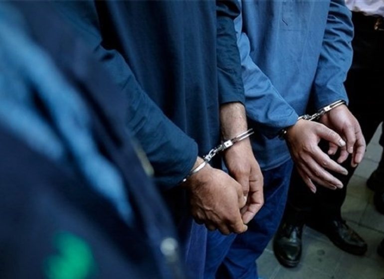 بازداشت ۱۰ تروریست تکفیری در کرمان