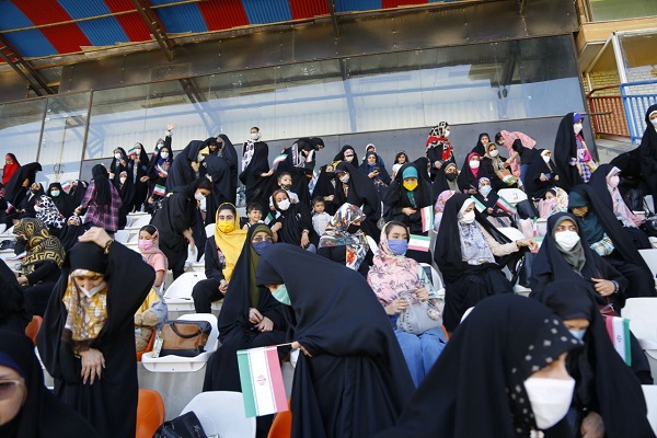 مراسم روز دختر در ورزشگاه انقلاب البرز + تصاویر