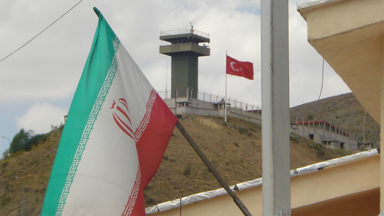 افزایش تدابیر امنیتی در مرز میان ترکیه و ایران؛ راهکار مقابله با ورود مهاجران