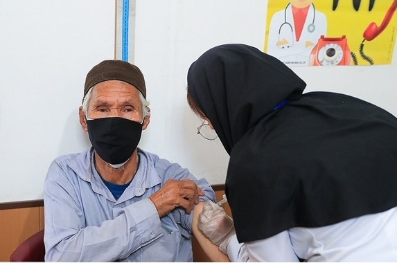 واکسیناسیون اتباع خارجی در همه مراکز/ ۲۵۰ هزار تبعه غیر ایرانی واکسینه شده‌ اند