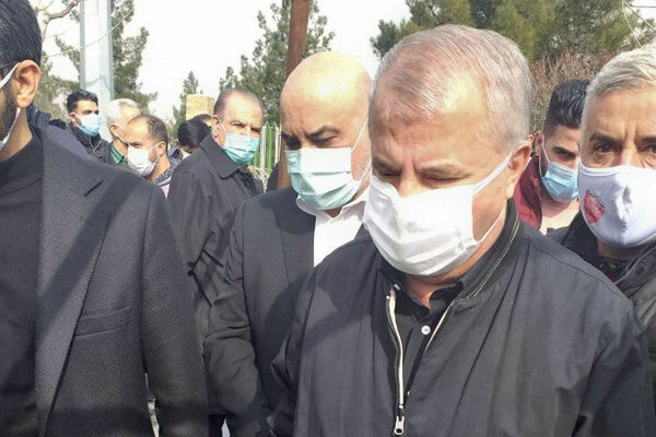 علی پروین پیشکسوت پرسپولیس در غم از دست دادن خواهرش به سوگ نشست