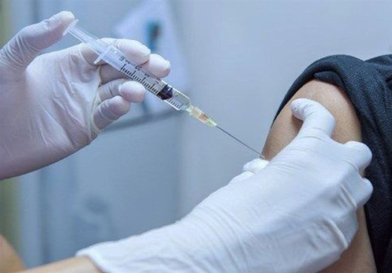 ۲۳ درصد ایرانی‌ ها واکسن نزده اند/ نباید منتظر واکسن مورد علاقه خود بمانیم