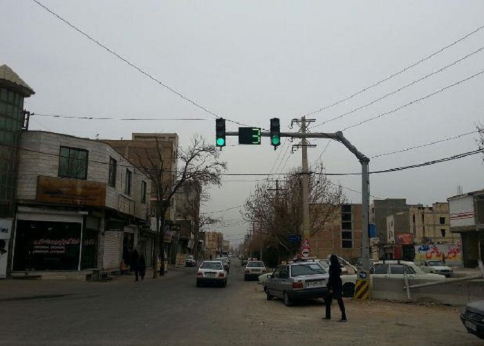 تاخیر در روکش آسفالت ساکنان بلوار ولیعصر مهرشهر را کلافه کرد/ گلایه مردم؛ از ترافیک تا استهلاک خودروها