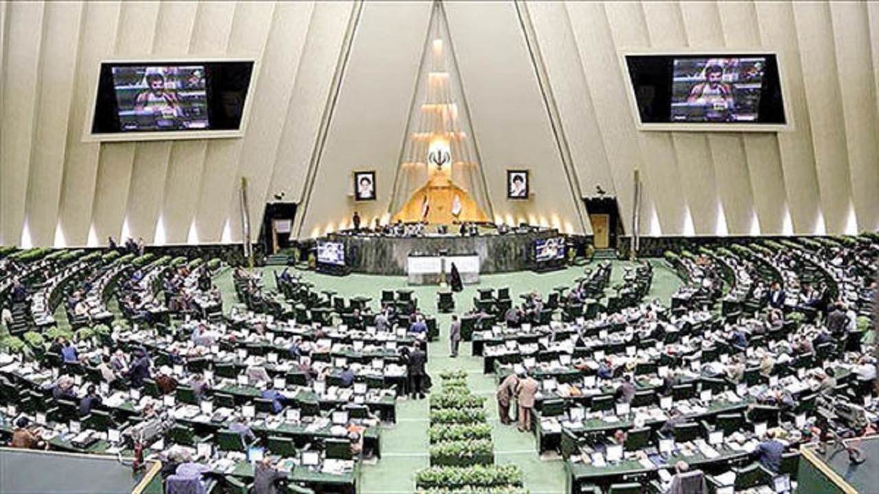 تقاضای تحقیق و تفحص از عملکرد شستا در دستور کار امروز مجلس